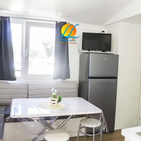 منتزه العطل Village Due Elle مارينا دي سكيافوني